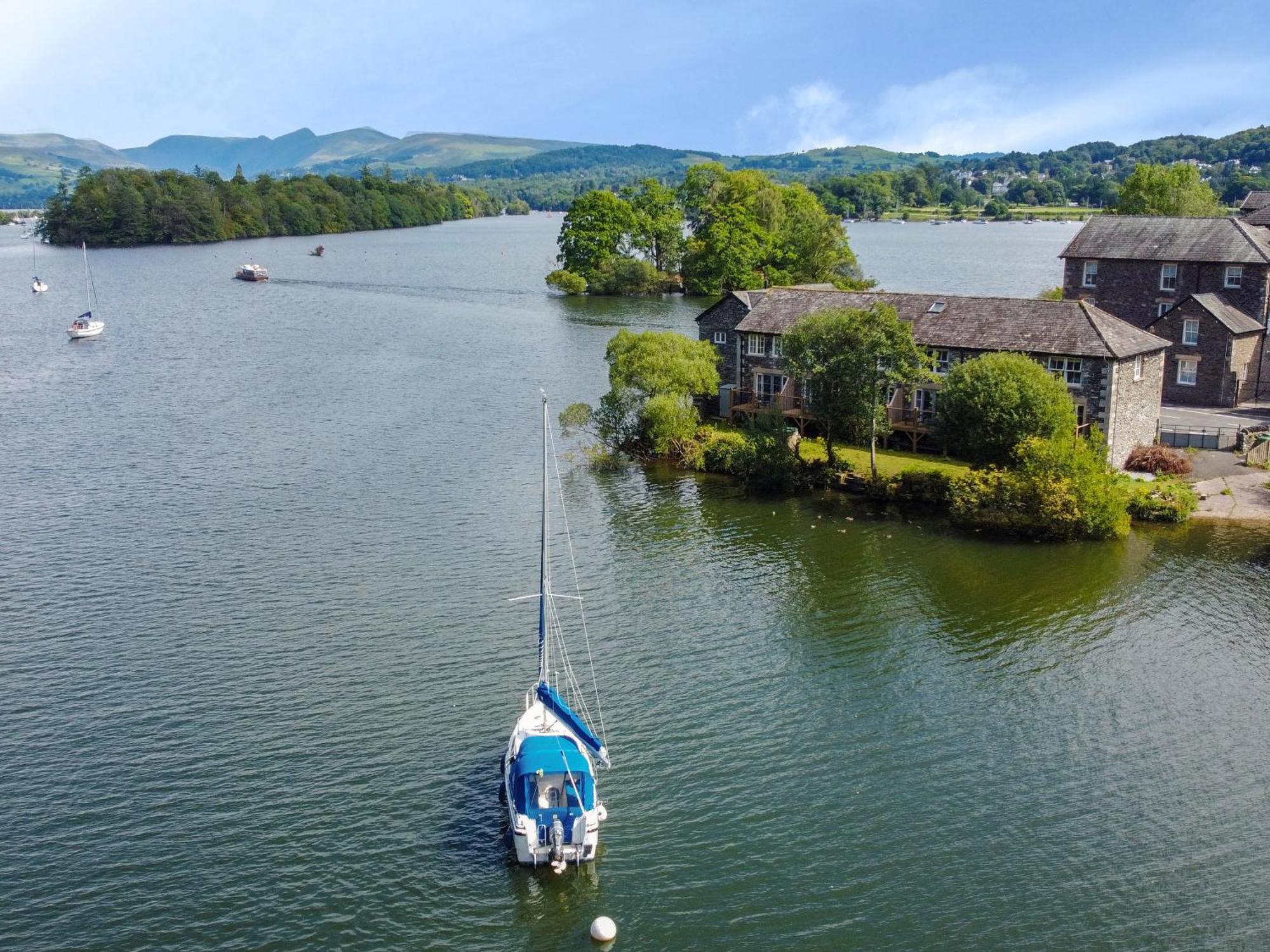 Lowe-McConnell Ambleside Esterno foto